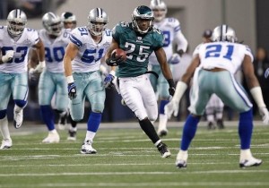 lesean-mccoy-cowboys-e1292220639617
